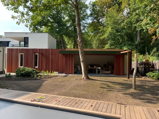 Moderne Garage + Poolhouse 